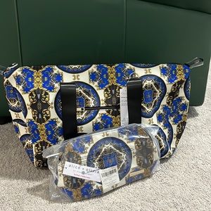 Fabfitfun Alice and Olivia bad and pouch